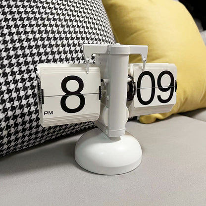 Vintage Auto Flip Clock