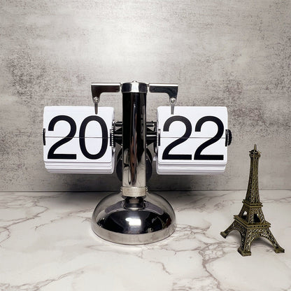 Vintage Auto Flip Clock