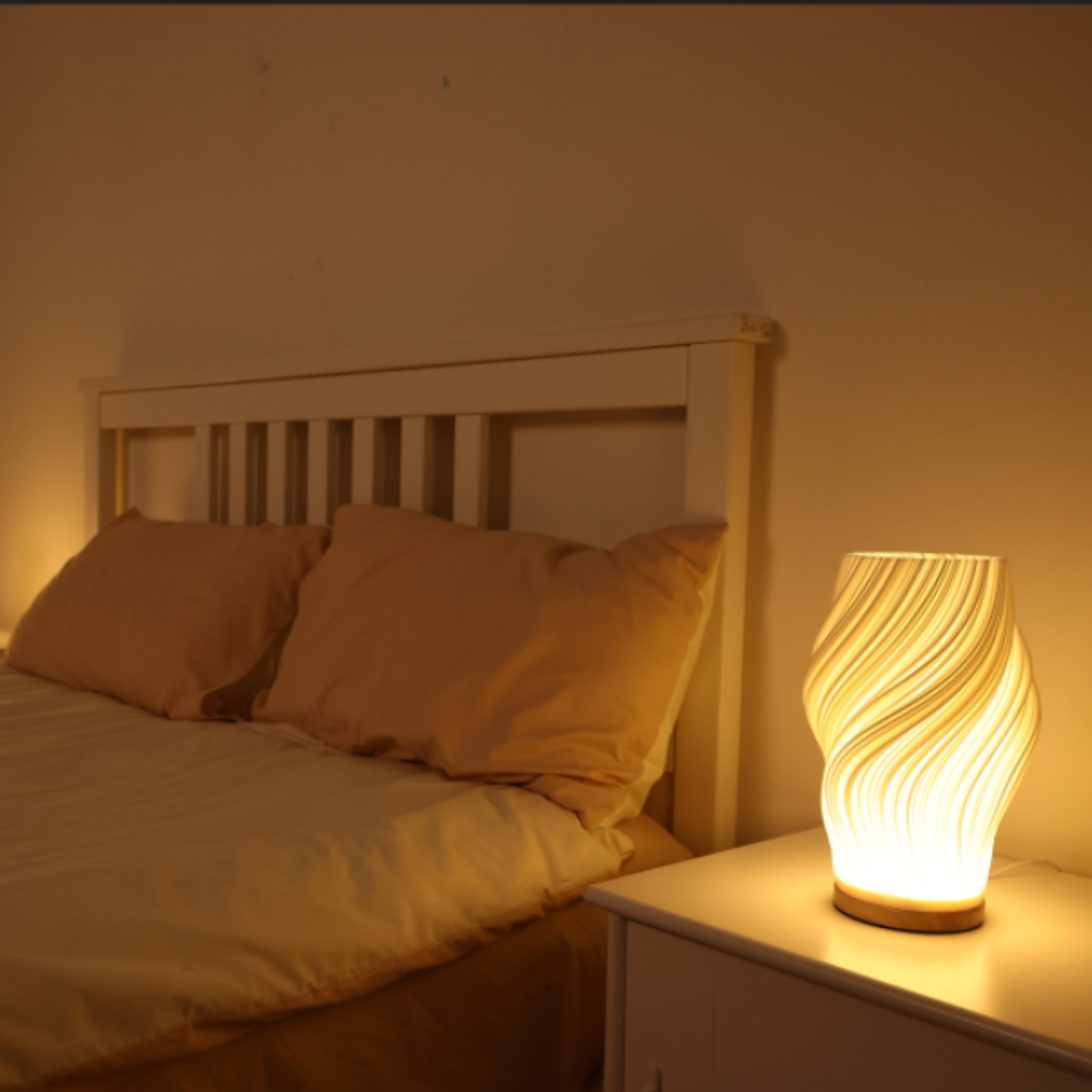 Flowa – Lampa Stołowa