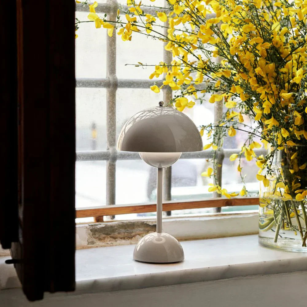 Flowerpot – Lampa Stołowa LED Bezprzewodowa