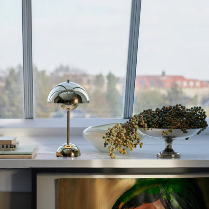 Flowerpot – Lampa Stołowa LED Bezprzewodowa
