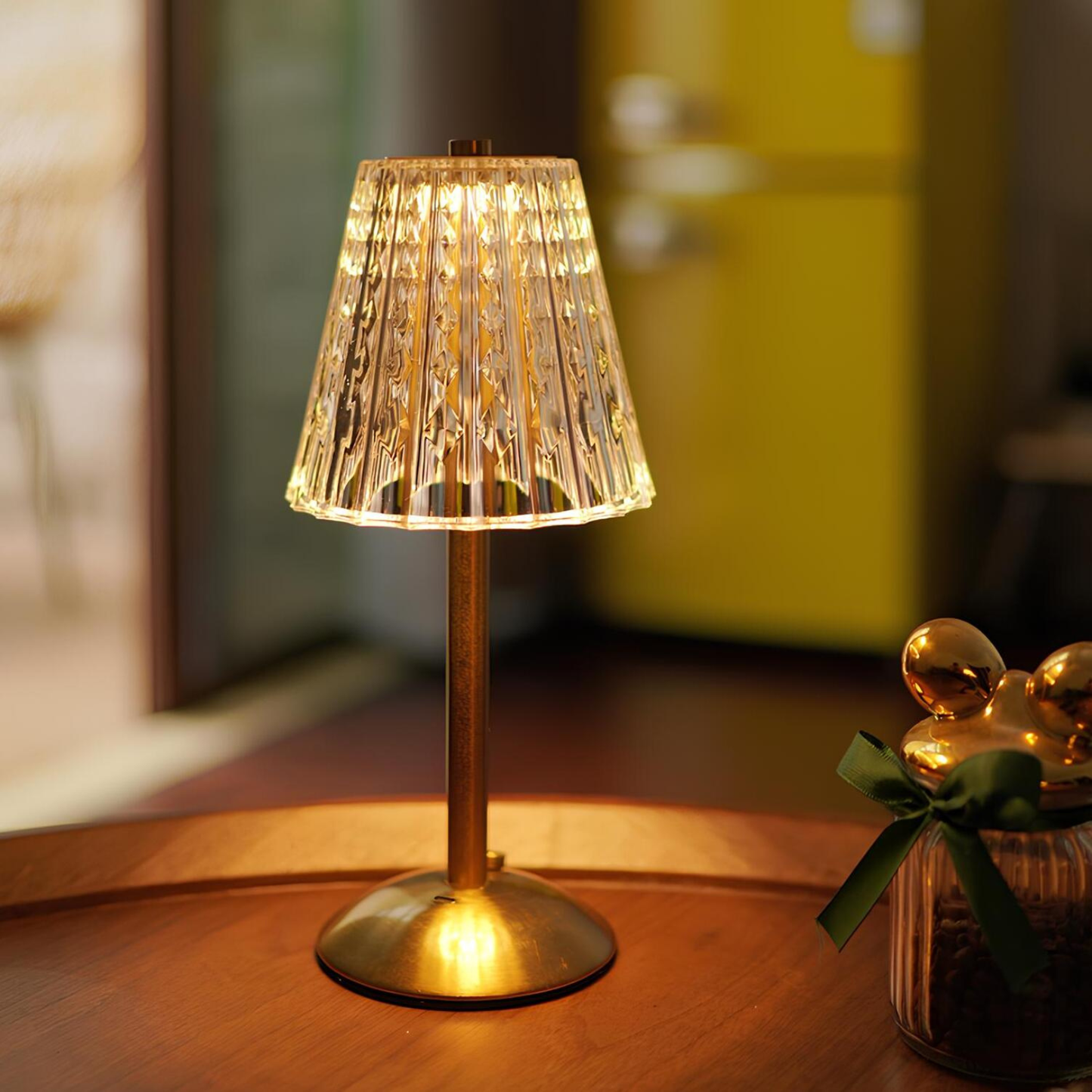 LumaCore – Lampa Stołowa Kryształowa