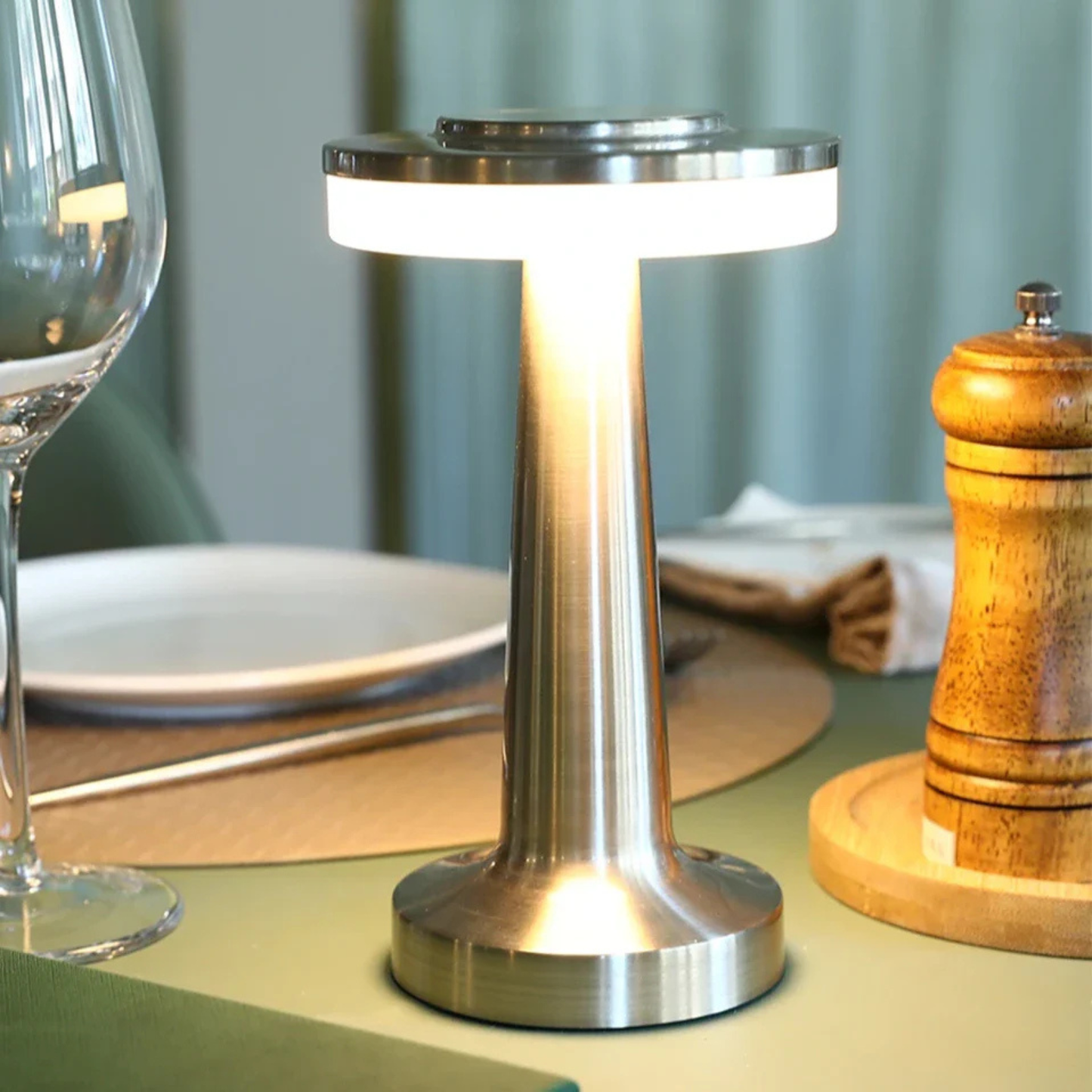 Retrova – Lampa Stołowa Mid-Century
