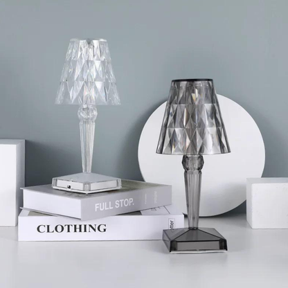 LumiFacet – Lampa Stołowa Fasetowana